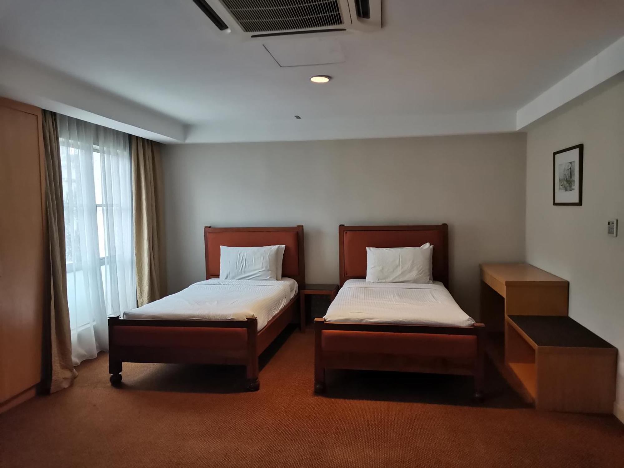 セリ コスタ ホテル Malacca エクステリア 写真